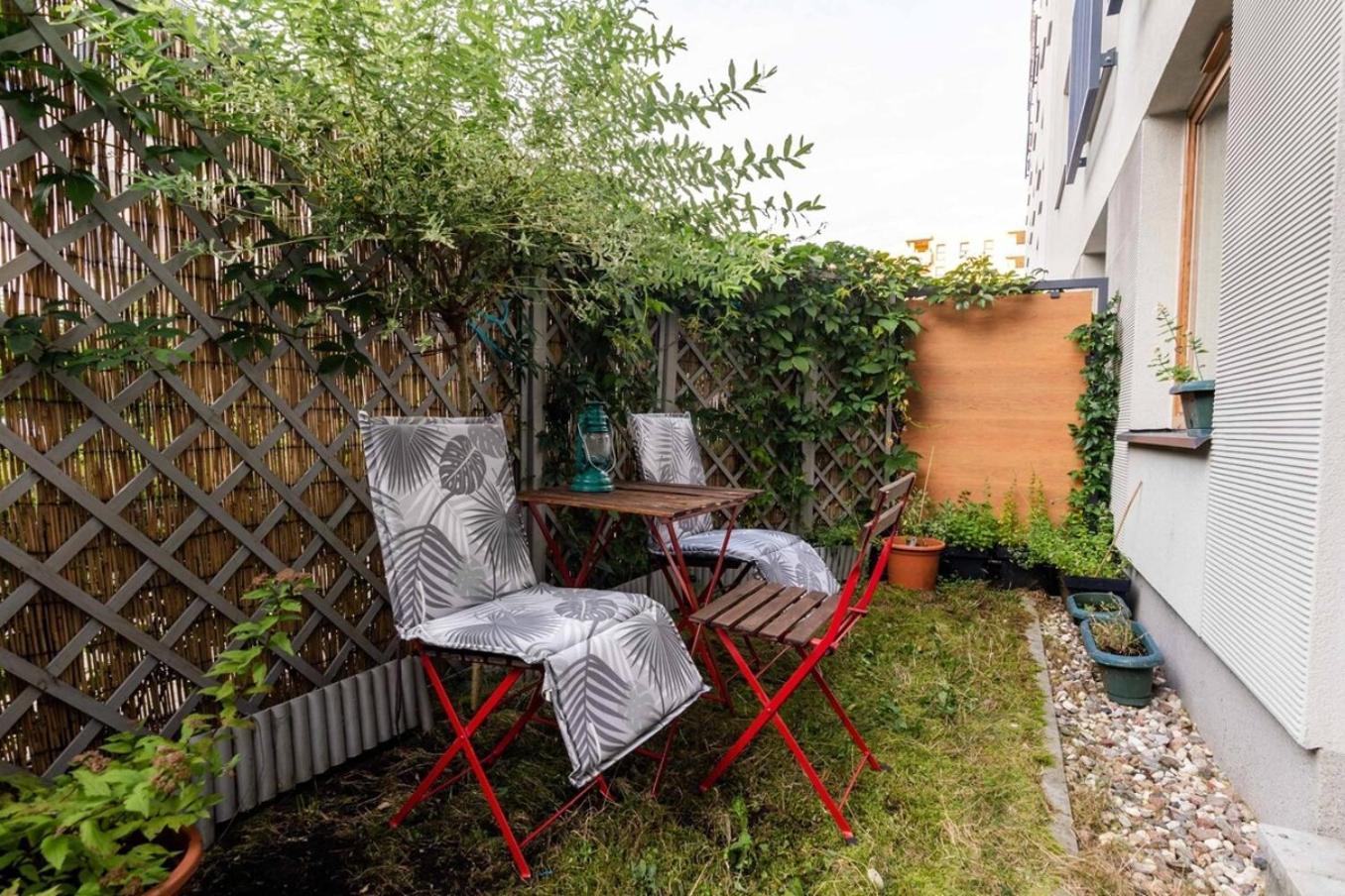 Modern 70m With Private Garden Metro Warsaw