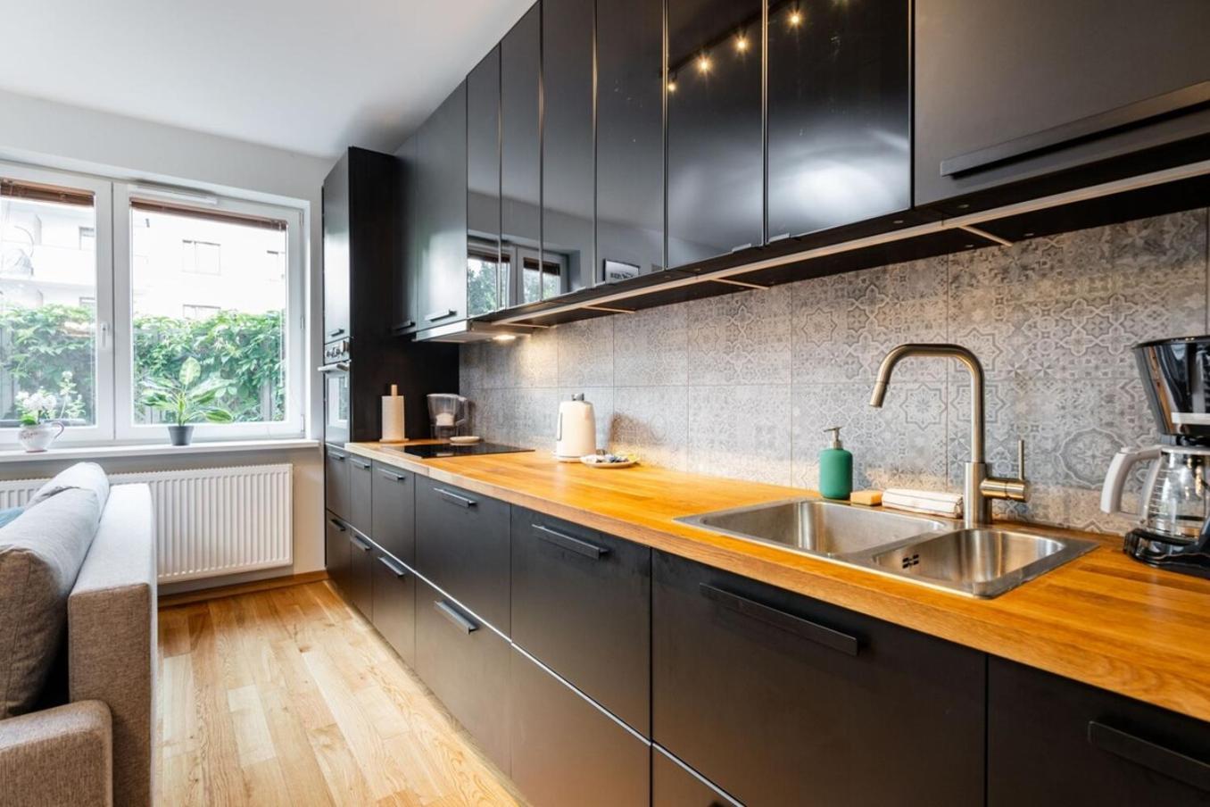 Modern 70m With Private Garden Metro Butas Warsaw